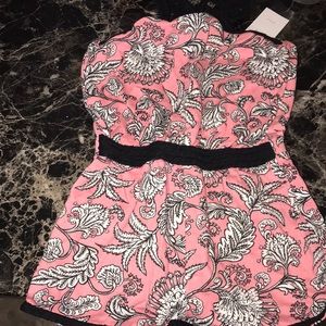 Girl Jessica Simpson romper.